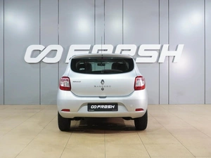 Хетчбэк Renault Sandero 2019 года, 1129000 рублей, Воронеж
