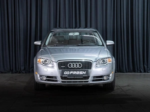 Седан Audi A4 2004 года, 1020000 рублей, Волгоград