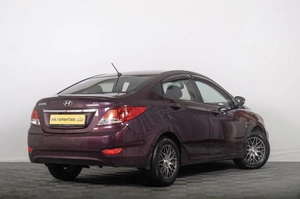 Седан Hyundai Solaris 2011 года, 769000 рублей, Томск
