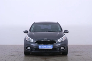 Хетчбэк Kia Ceed 2014 года, 1189000 рублей, Омск