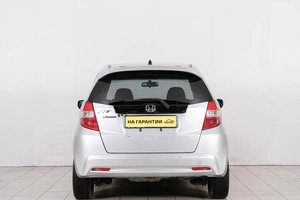 Хетчбэк Honda Fit 2012 года, 749000 рублей, Красноярск