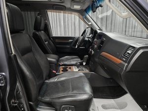 Внедорожник Mitsubishi Pajero 2007 года, 1319000 рублей, Красноярск