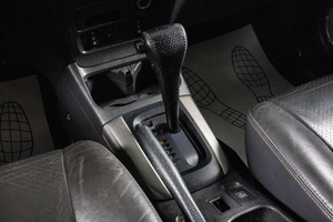 Внедорожник Toyota RAV4 2005 года, 1019000 рублей, Сургут