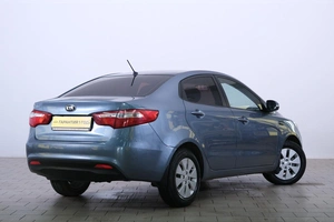 Седан Kia Rio 2014 года, 1319000 рублей, Омск