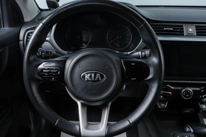 Седан Kia Rio 2021 года, 1399000 рублей, Челябинск