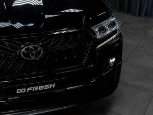 Внедорожник Toyota Land Cruiser 2017 года, 6359000 рублей, Тюмень