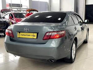 Седан Toyota Camry 2007 года, 997000 рублей, Солонцы