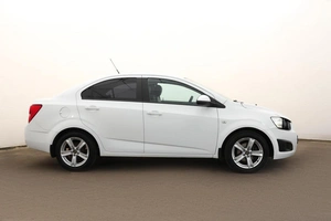 Седан Chevrolet Aveo 2014 года, 787000 рублей, Орёл