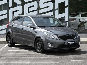 Хетчбэк Kia Rio 2012 года, 860000 рублей, Волгоград