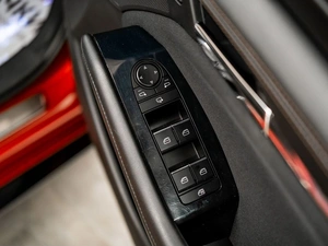 Хетчбэк Mazda 3 2019 года, 1649000 рублей, Красноярск
