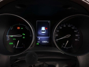 Внедорожник Toyota C-HR 2018 года, 1769000 рублей, Тюмень