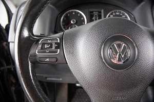 Внедорожник Volkswagen Tiguan 2016 года, 1699000 рублей, Пермь