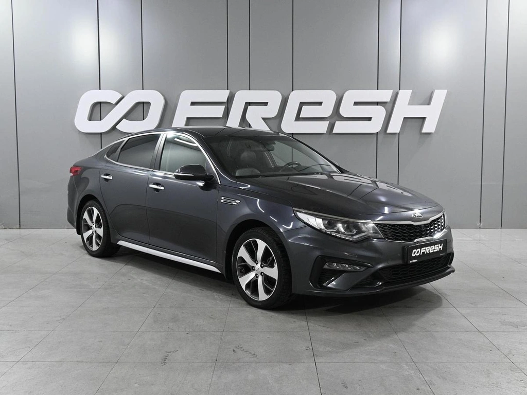Седан Kia Optima 2020 года, 1999999 рублей, Аксай