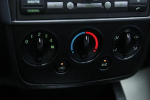 Хетчбэк Ford Fiesta 2007 года, 498000 рублей, Солонцы