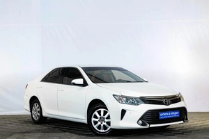 Седан Toyota Camry 2015 года, 1649000 рублей, Тюмень
