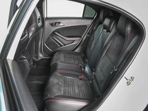 Хетчбэк Mercedes-benz A-класс 2014 года, 1479000 рублей, Аксай