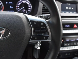 Седан Hyundai Sonata 2019 года, 1799000 рублей, Краснодар