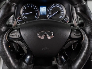 Седан Infiniti M56 2010 года, 1389000 рублей, Тюмень