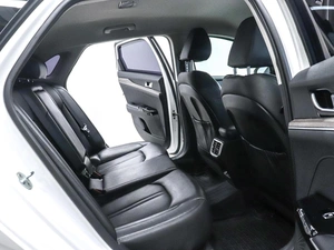 Седан Kia K5 2020 года, 2500000 рублей, Красноярск