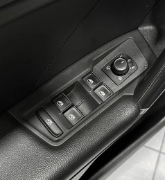 Внедорожник Volkswagen Tiguan 2018 года, 3167000 рублей, Красноярск