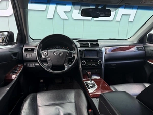 Седан Toyota Camry 2013 года, 1399000 рублей, Большой Сочи