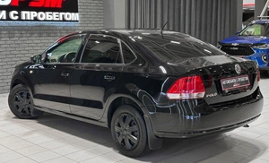Седан Volkswagen Polo 2010 года, 730000 рублей, Красноярск