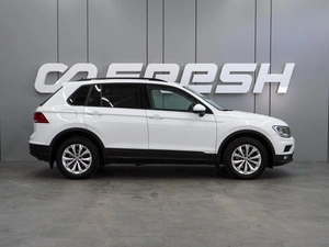 Внедорожник Volkswagen Tiguan 2018 года, 2199000 рублей, Воронеж