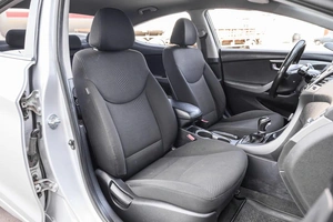 Седан Hyundai Elantra 2015 года, 899000 рублей, Ульяновск