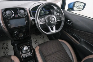Хетчбэк Nissan Note 2017 года, 1299000 рублей, Красноярск