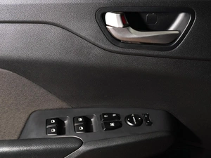 Седан Hyundai Solaris 2019 года, 1530111 рублей, Тверь
