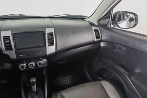 Внедорожник Mitsubishi Outlander 2010 года, 899000 рублей, Пермь