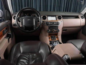 Внедорожник Land Rover Discovery 2014 года, 2199000 рублей, Тюмень