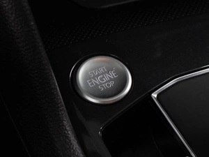Внедорожник Volkswagen Tiguan 2017 года, 2329000 рублей, Воронеж