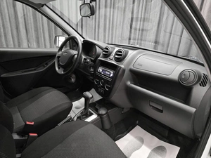 Седан ВАЗ (LADA) Granta 2013 года, 530000 рублей, Красноярск