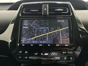 Лифтбек Toyota Prius 2019 года, 2200000 рублей, Красноярск