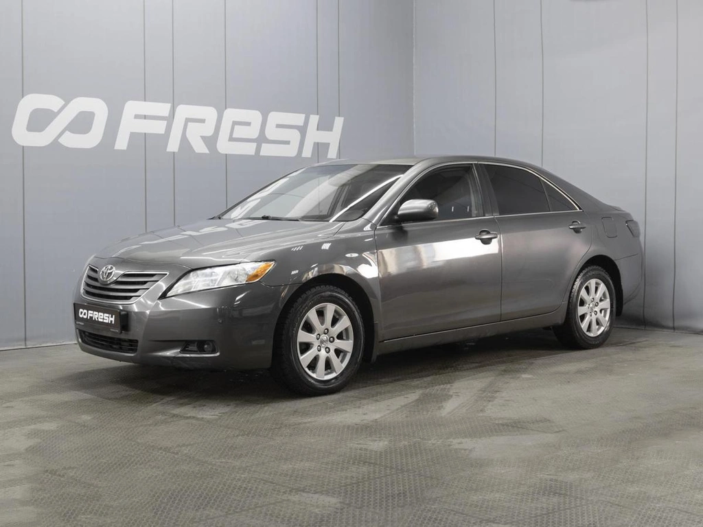 Седан Toyota Camry 2007 года, 1187000 рублей, Омск
