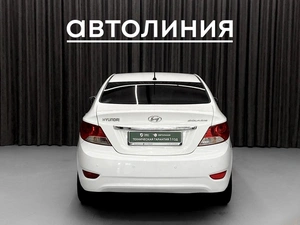 Седан Hyundai Solaris 2011 года, 669000 рублей, Красноярск