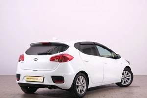 Хетчбэк Kia Ceed 2017 года, 1289000 рублей, Омск