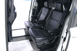 Минивэн Toyota Esquire 2016 года, 2033000 рублей, Солонцы