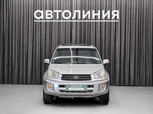 Внедорожник Toyota RAV4 2001 года, 690000 рублей, Красноярск
