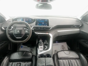 Внедорожник Peugeot 5008 2018 года, 2250000 рублей, Клинцы