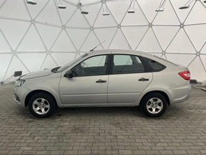 Лифтбек ВАЗ (LADA) Granta 2019 года, 600000 рублей, Клинцы