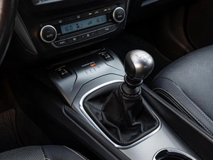 Седан Toyota Avensis 2015 года, 1595000 рублей, Краснодар