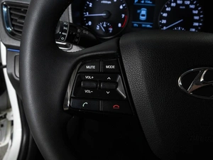 Седан Hyundai Solaris 2017 года, 1325000 рублей, Ставрополь