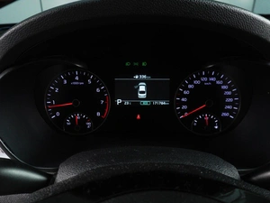 Седан Kia Optima 2018 года, 1949000 рублей, Минеральные Воды
