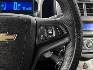 Седан Chevrolet Aveo 2012 года, 609900 рублей, Казань