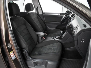 Внедорожник Volkswagen Tiguan 2017 года, 2574000 рублей, Воронеж