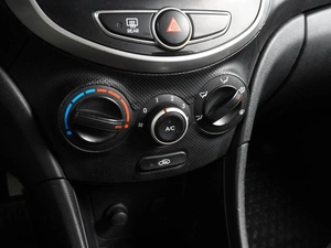 Хетчбэк Hyundai Solaris 2012 года, 839000 рублей, Воронеж