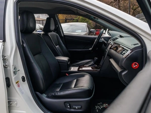 Седан Toyota Camry 2017 года, 2399000 рублей, Большой Сочи