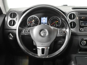 Внедорожник Volkswagen Tiguan 2012 года, 1463900 рублей, Казань